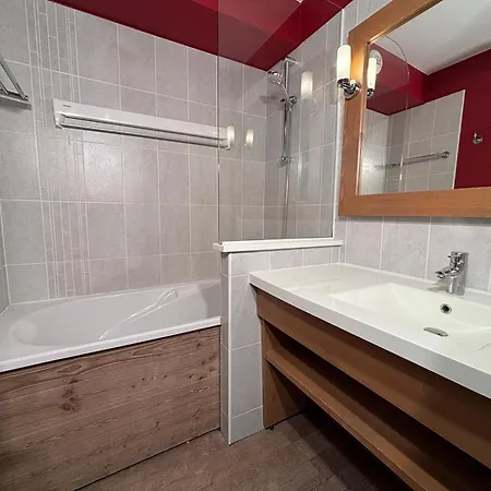 Christiana 408 Cles Blanches Aparthotel 3*