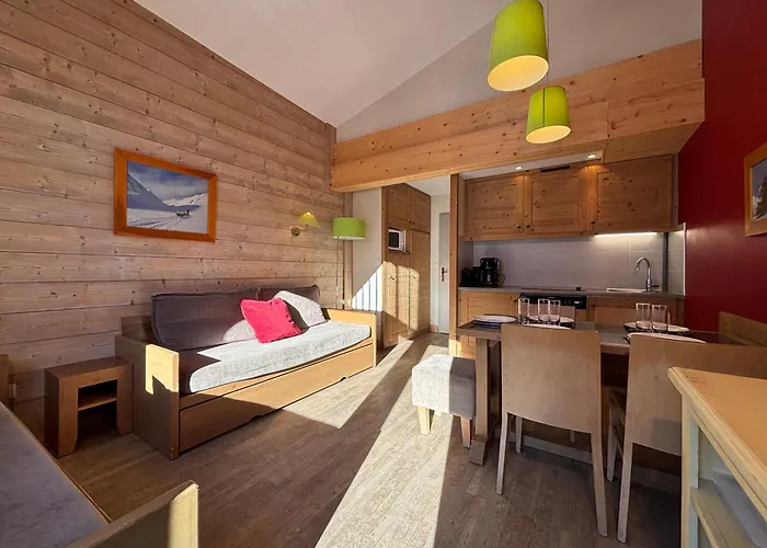 Christiana 408 Cles Blanches Hotel apartamentowy 3*